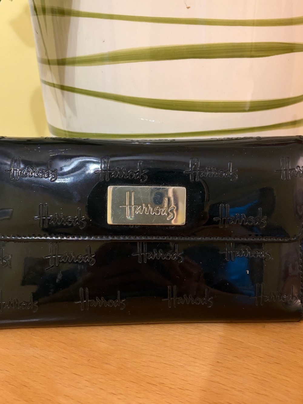 Harrod's Black Patent PVC Wallet Clutch Trifold Logo Card Holder London UK